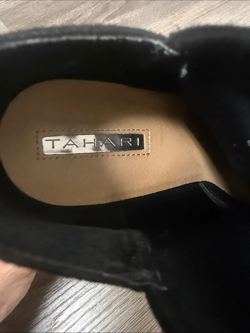 Tahari Black Suede Pointed Toe Stiletto Ankle Booties Slim Heel 8.5